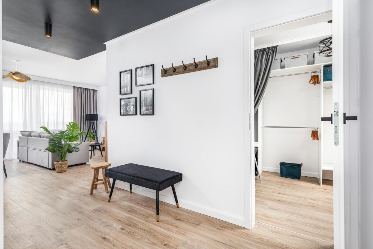 City View Apartment By Noclegi Renters 斯维诺乌伊希切 外观 照片