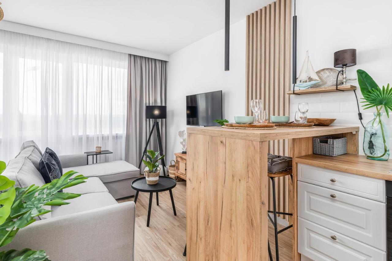 City View Apartment By Noclegi Renters 斯维诺乌伊希切 外观 照片