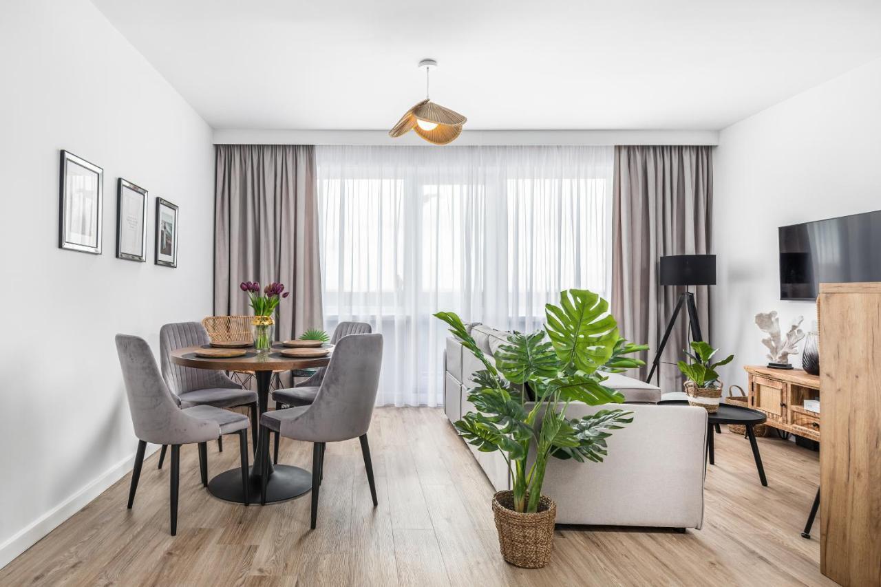 City View Apartment By Noclegi Renters 斯维诺乌伊希切 外观 照片